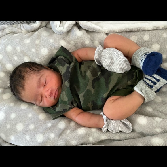 Meet your Posher, Joshua - Picture 1 of 1